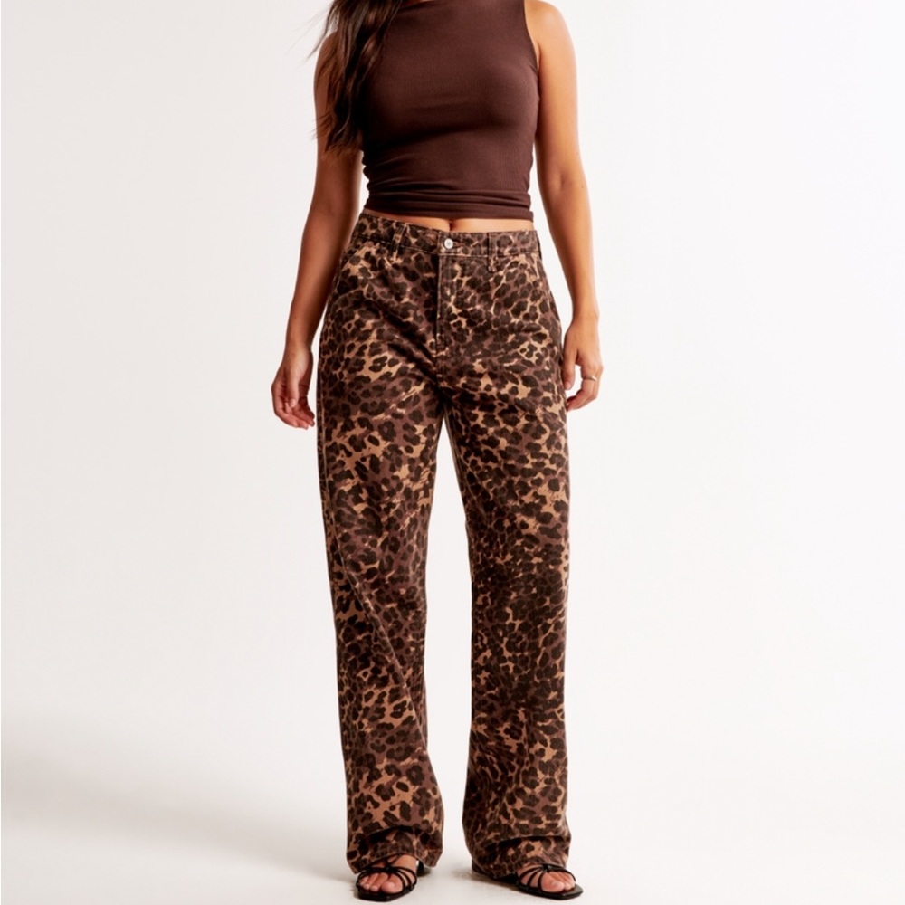 NWT Abercrombie Cheetah Denim